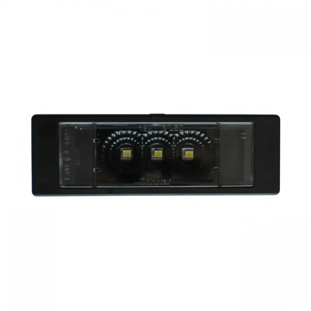 Опушени LED плафони регистрационен номер V-030123 съвместими с BMW 1-Series / 6-Series / Z4