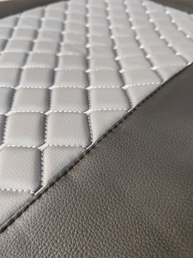 TAP1207SSGКомплект 1+1 тапицерия от еко кожа за VOLVO FH12 EURO 5 2006- 2015 - сиво-черно